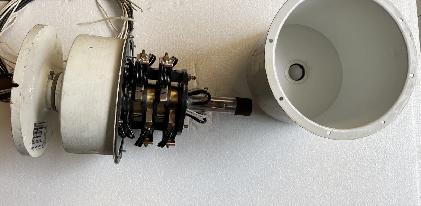 admin/uploads/uploads/condutix wamper slip ring rard_1.webp